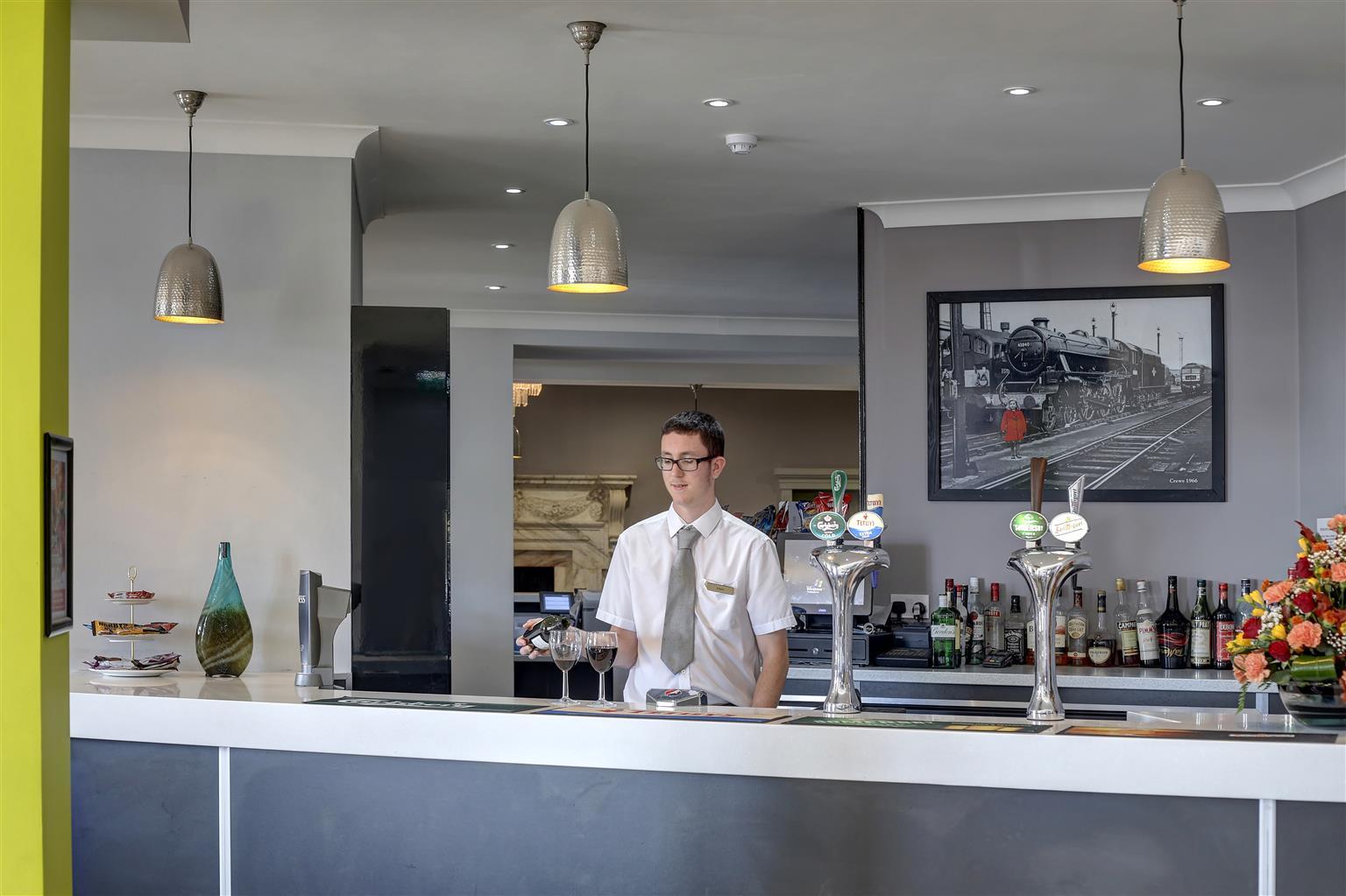 Crewe Arms Hotel Eksteriør bilde
